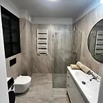Apartman Downtownapartments Podpromie Kate And Underground Parking *