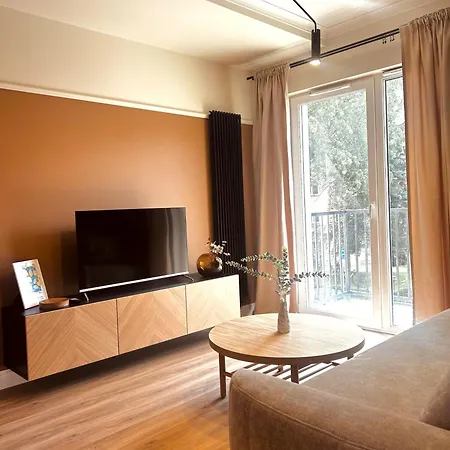 Downtownapartments Podpromie Kate And Underground Parking 아파트 *