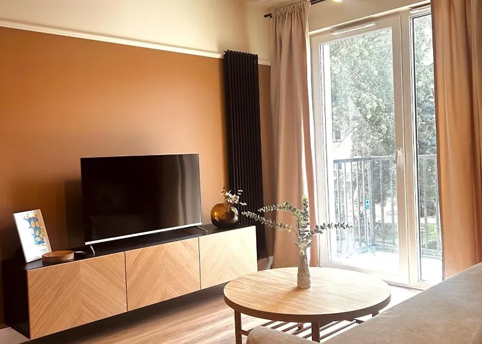 Downtownapartments Podpromie Kate And Underground Parking Apartment *